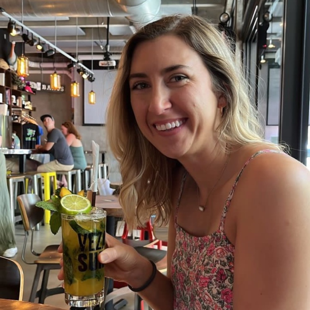 Meet your Posher, Brooke